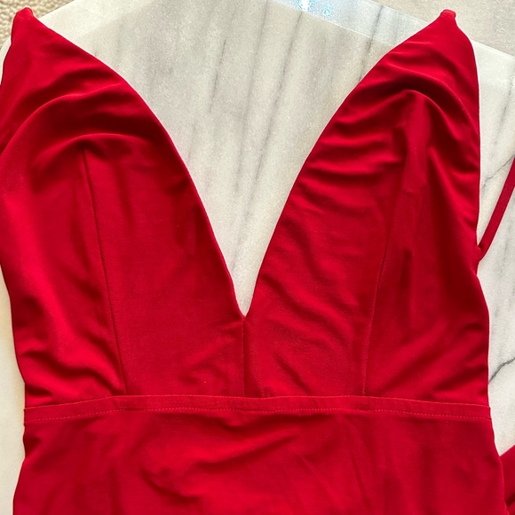 ABYSS RED DRESS - Picture 4 of 4